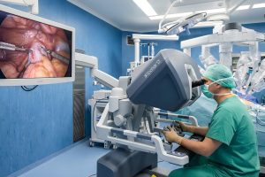 cirurgia robótica para câncer de próstata entra no rol da ans em 2026: impactos para empresas e planos de saúde